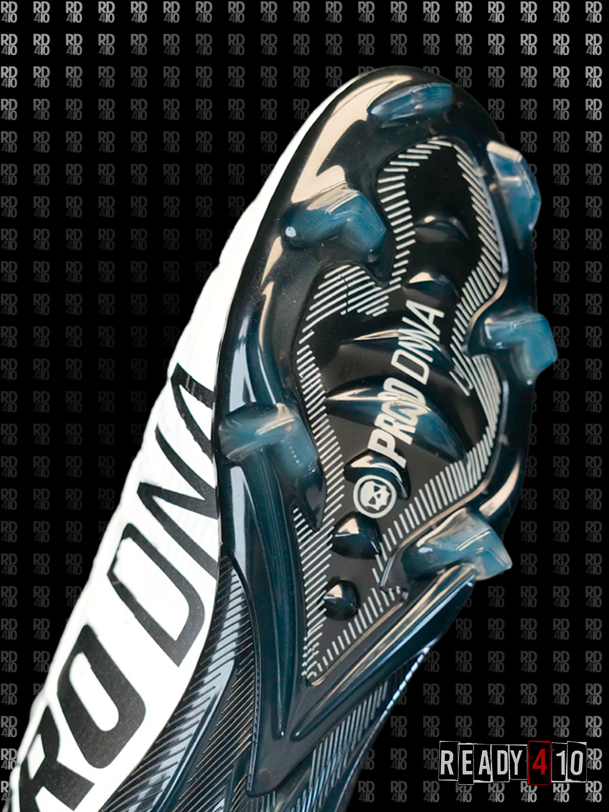 Infamous Pro DNA Voltrax Cleats Black White – Bild 2